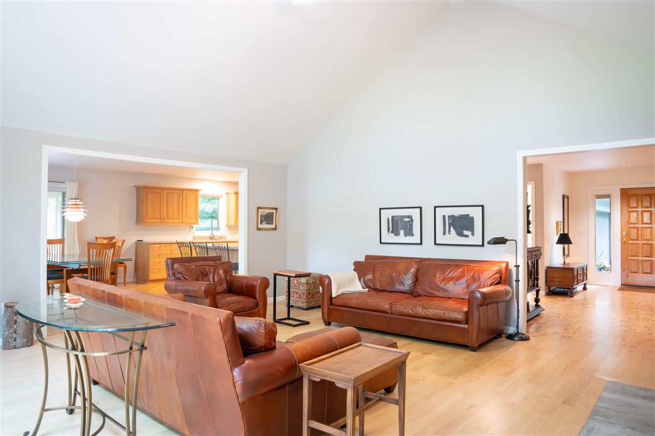 2857 Greenbriar