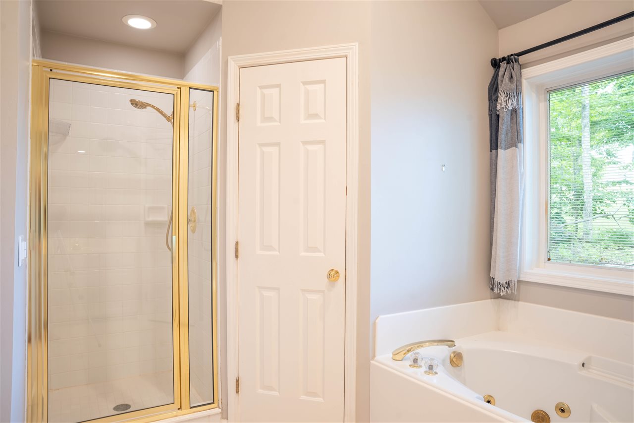 2857 Greenbriar