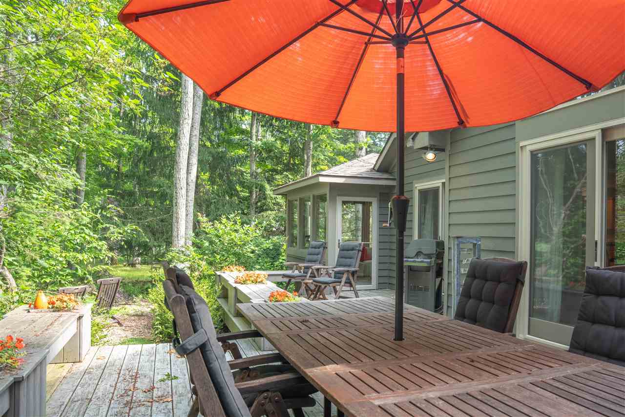 2857 Greenbriar
