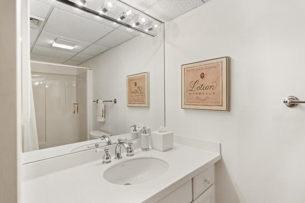 103 W Dixon Avenue Unit: 503