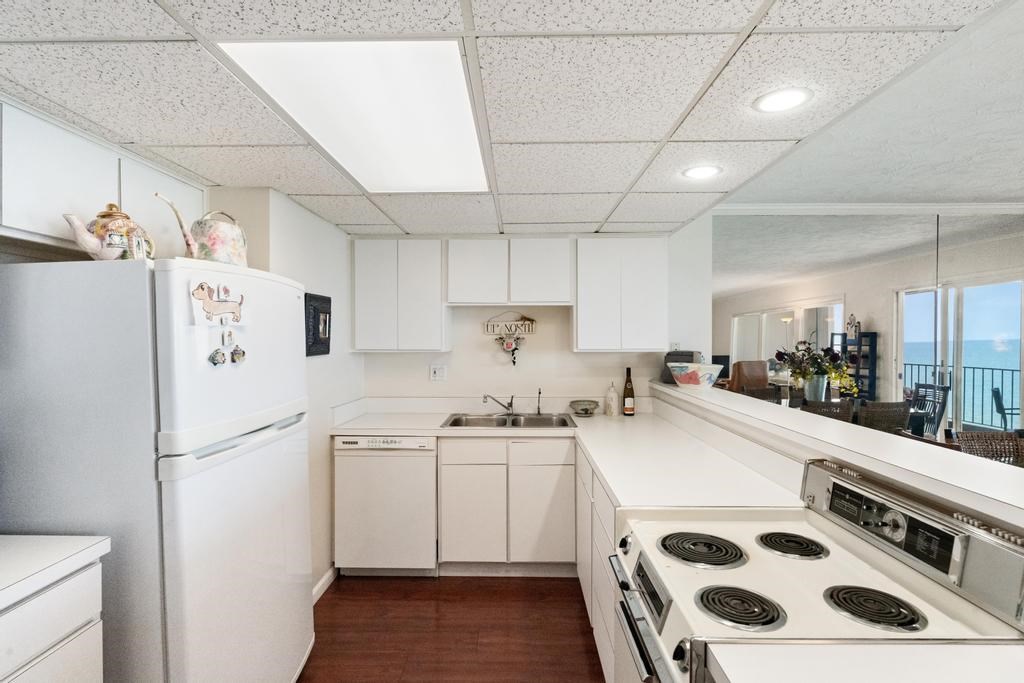 103 W Dixon Avenue Unit: 503