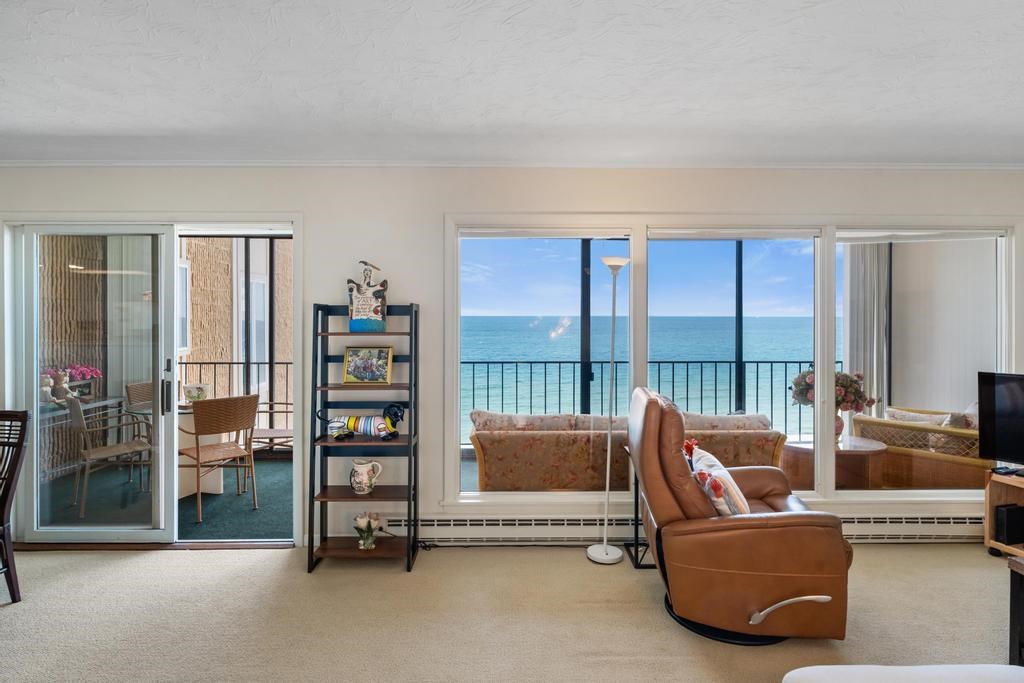103 W Dixon Avenue Unit: 503