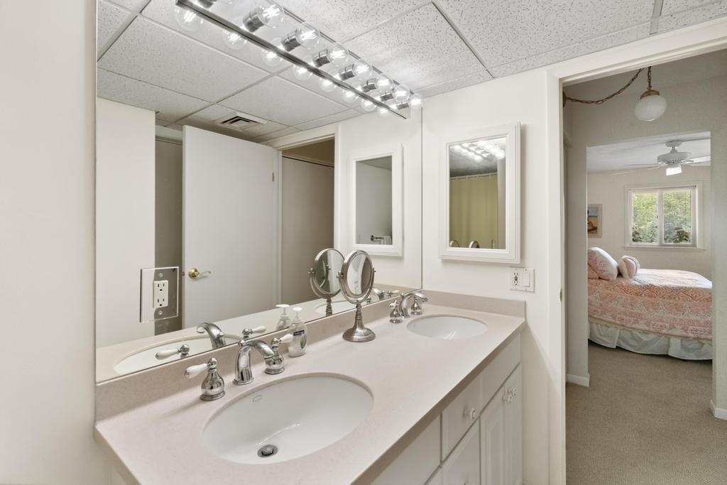 103 W Dixon Avenue Unit: 503
