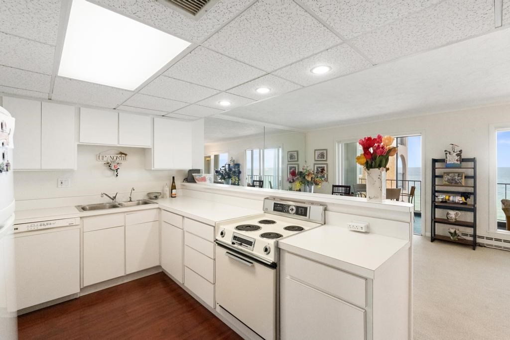 103 W Dixon Avenue Unit: 503