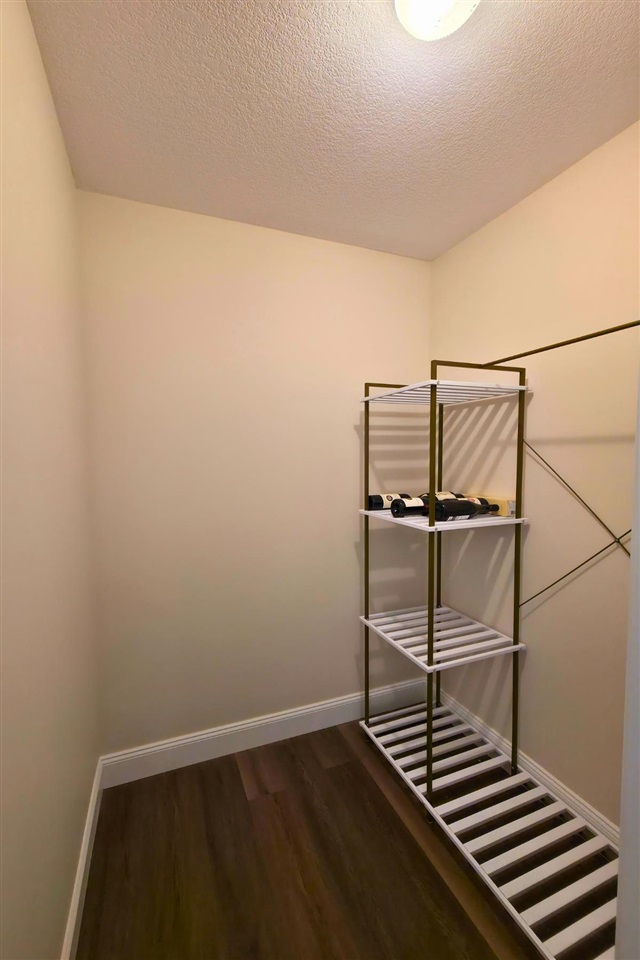 13585 Stover Court Unit: 23 (Door 9)