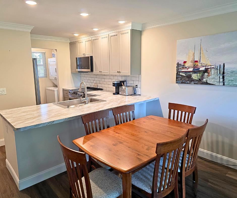 13585 Stover Court Unit: 23 (Door 9)