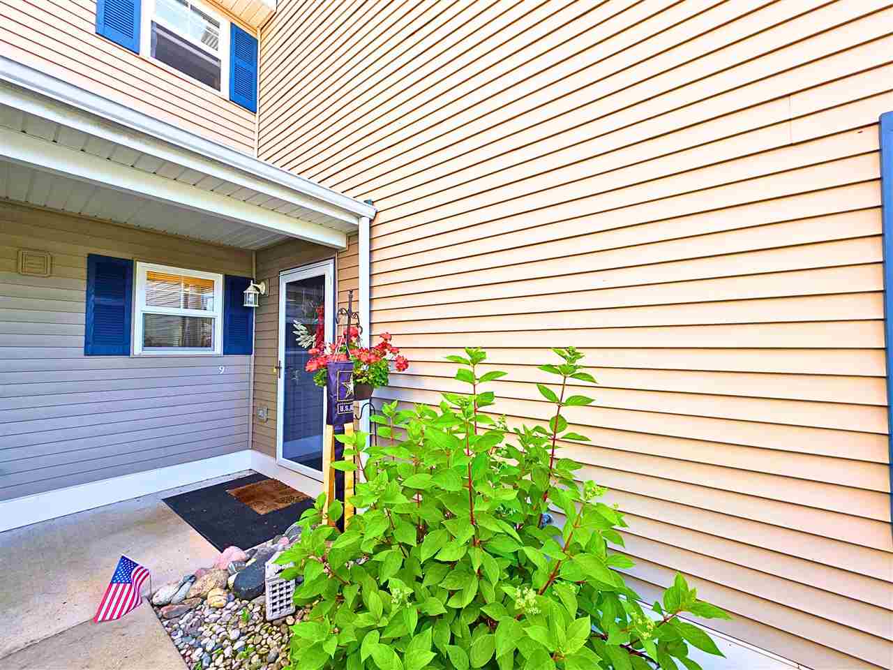 13585 Stover Court Unit: 23 (Door 9)