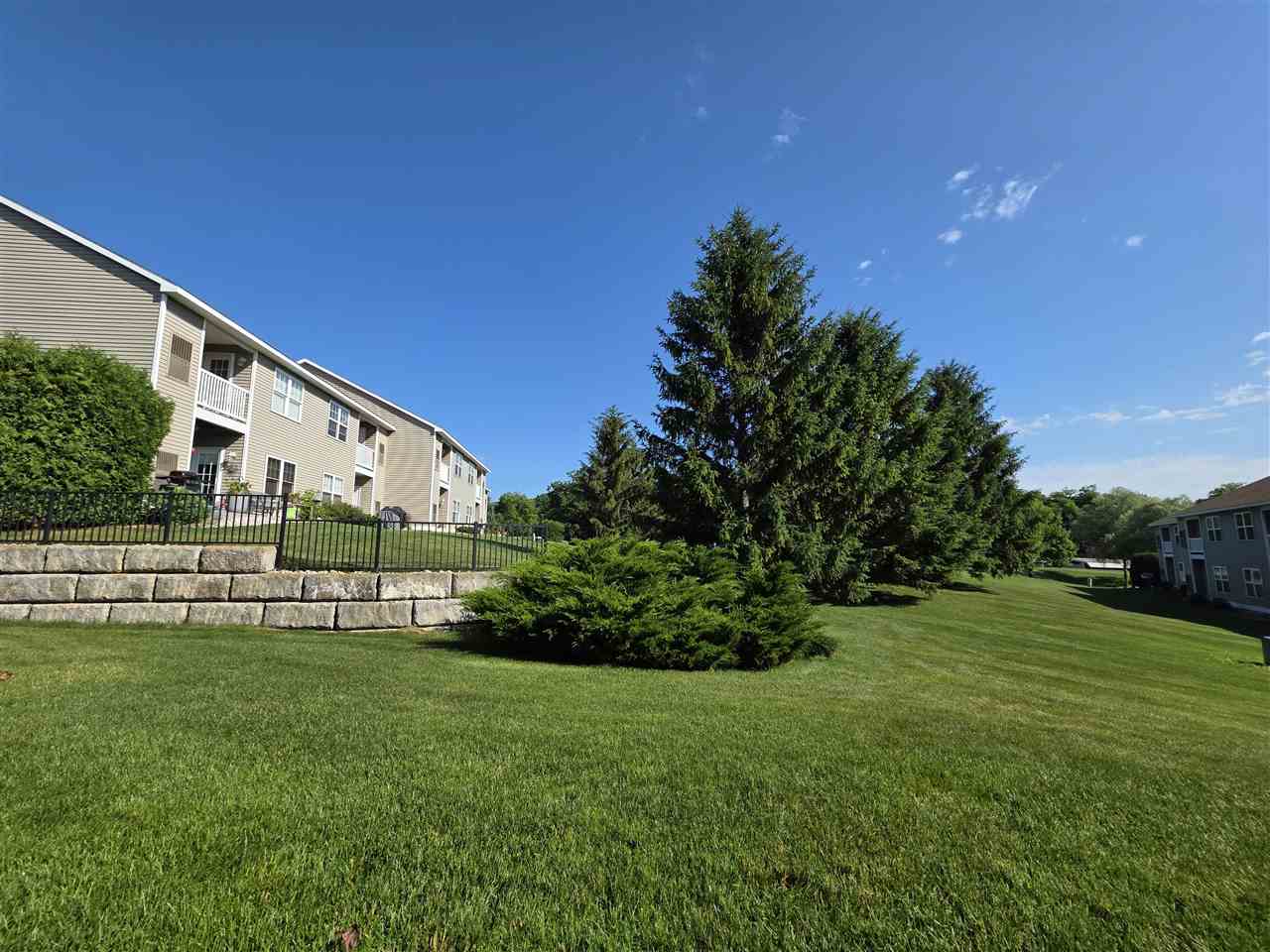 13585 Stover Court Unit: 23 (Door 9)