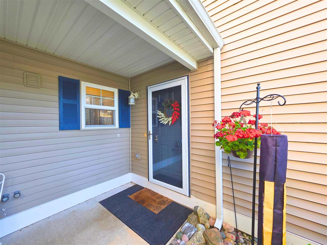 13585 Stover Court Unit: 23 (Door 9)