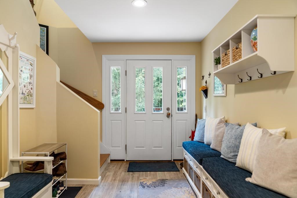 645 Woodhill Court