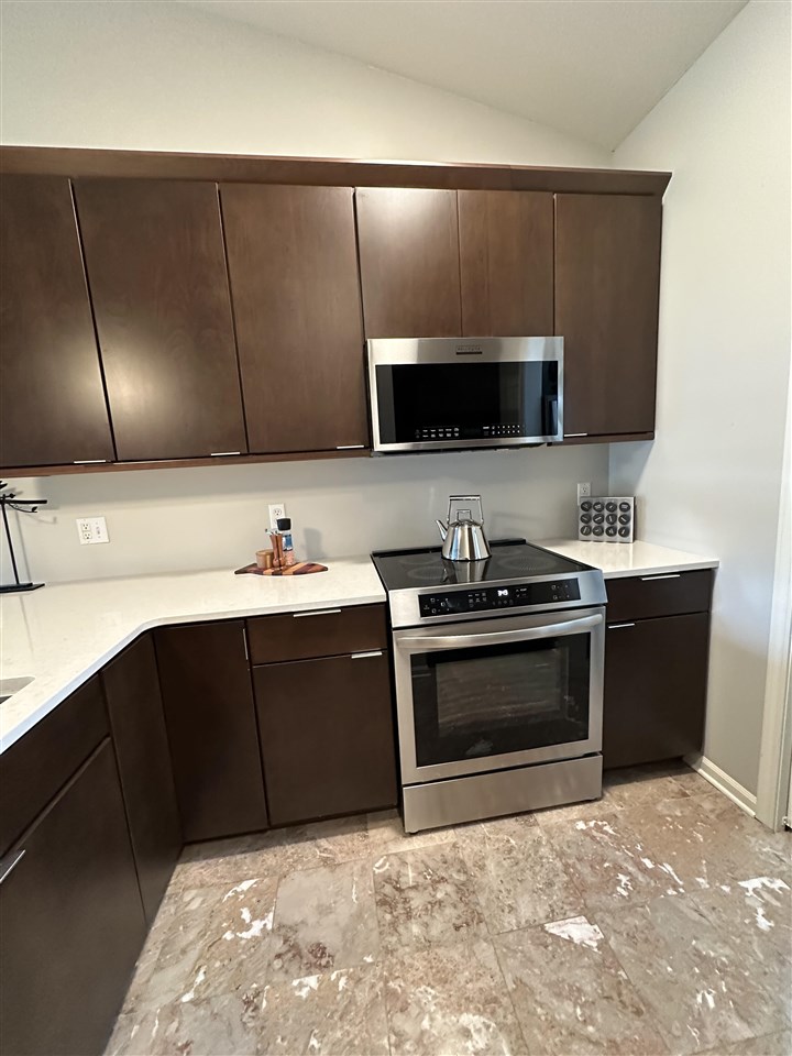 13585 Stover Court Unit: 8