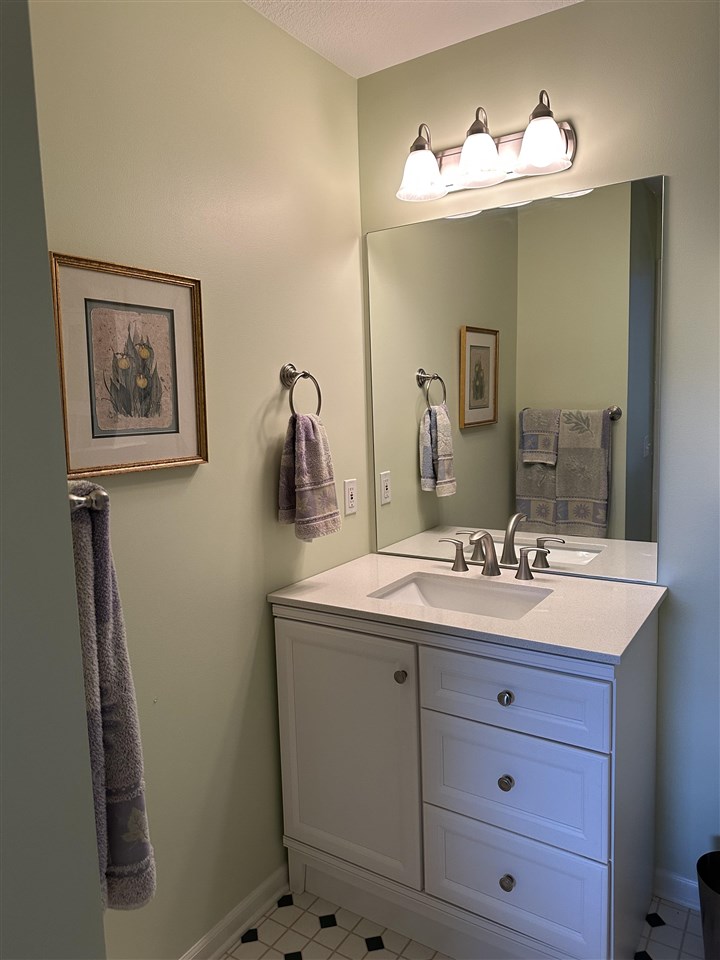 13585 Stover Court Unit: 8