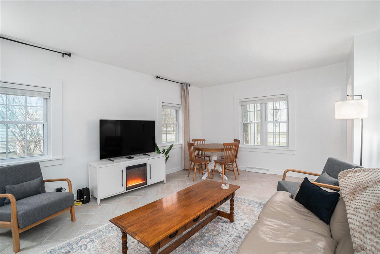 215 E Cedar Street