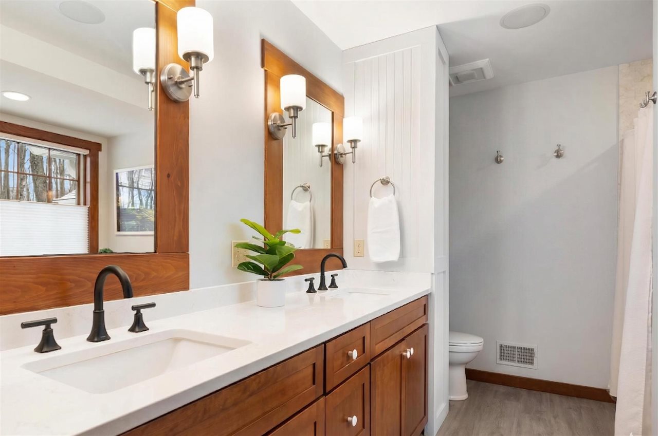 4563 Stoney Hill Court