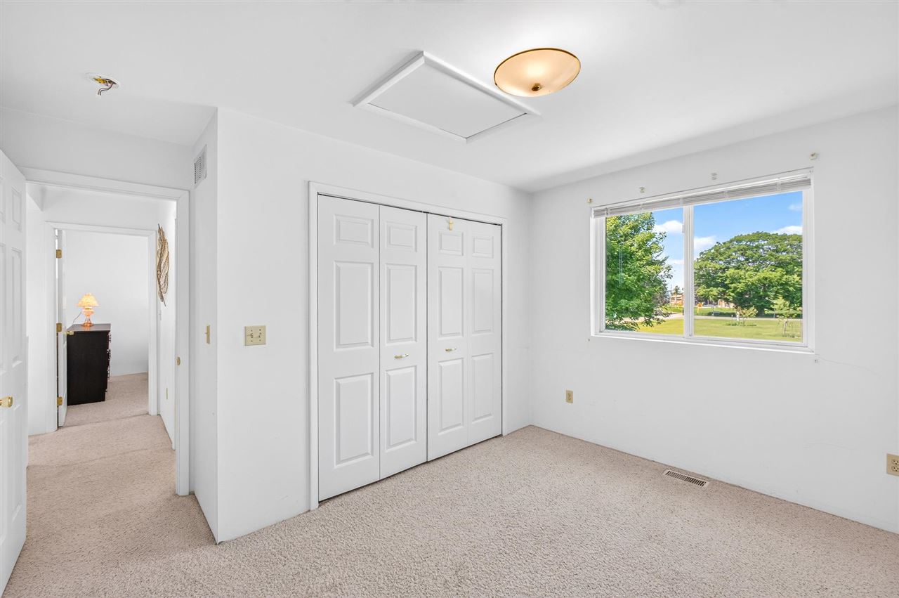 5990 Forest Ave.