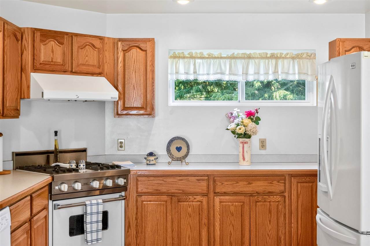 5990 Forest Ave.