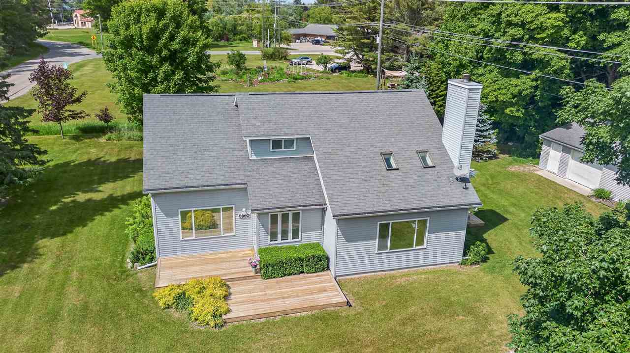 5990 Forest Ave.