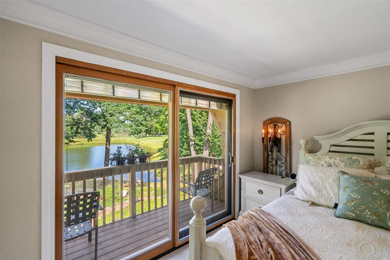 2340 Pinecrest