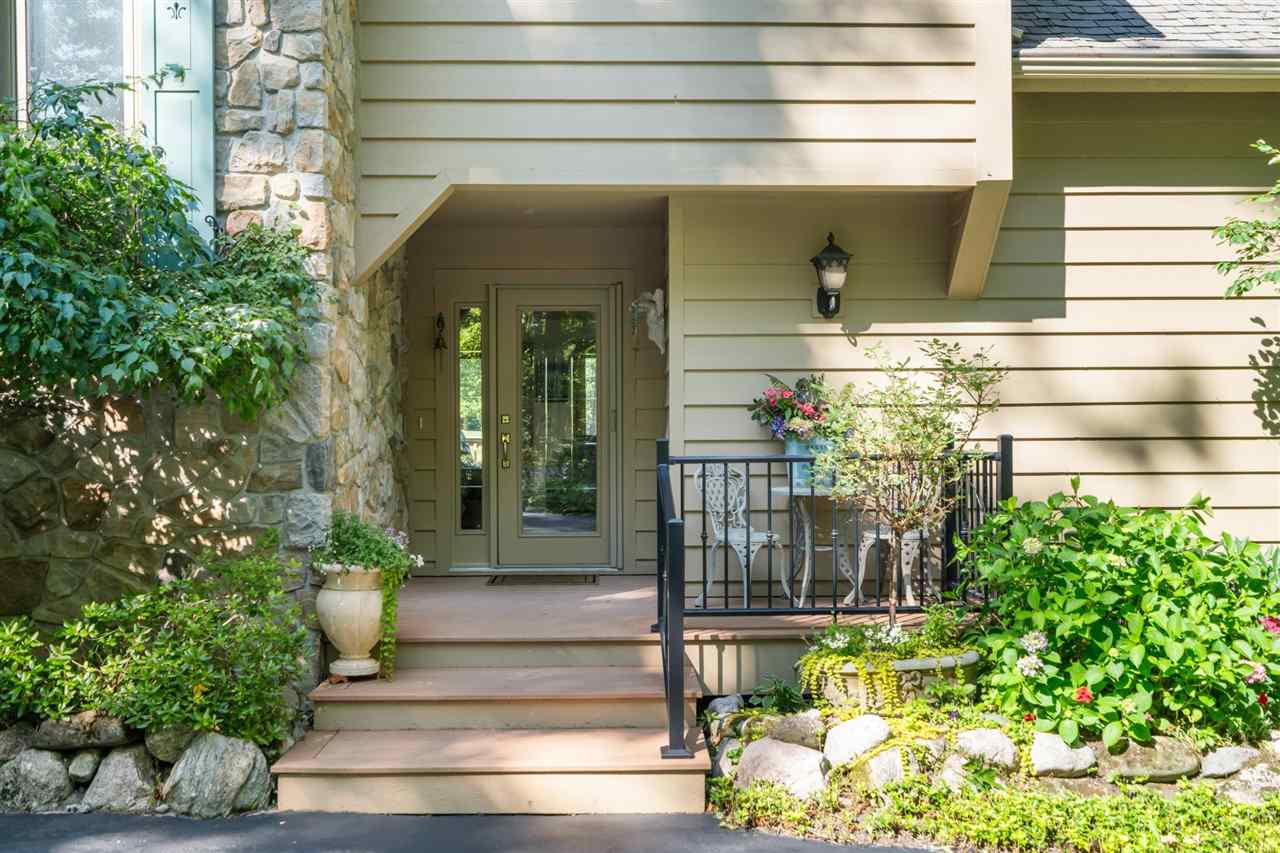 2340 Pinecrest