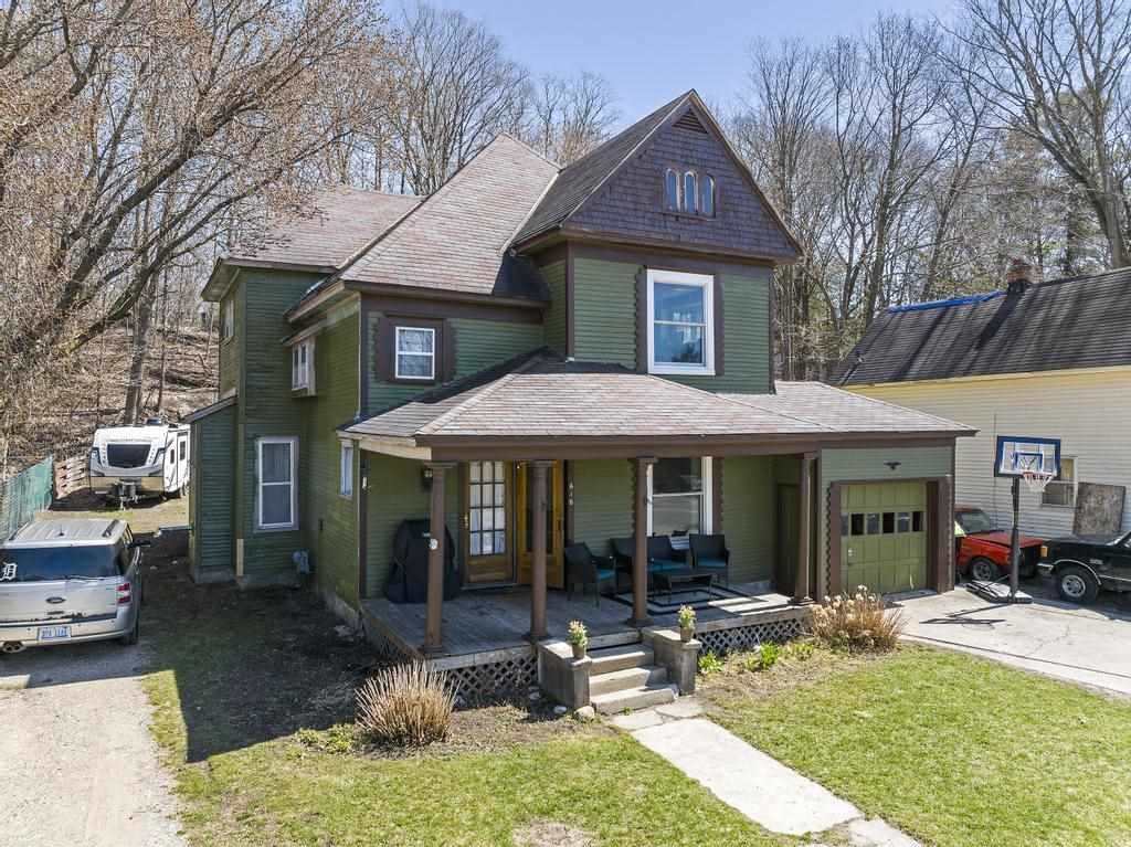 616 Main Street