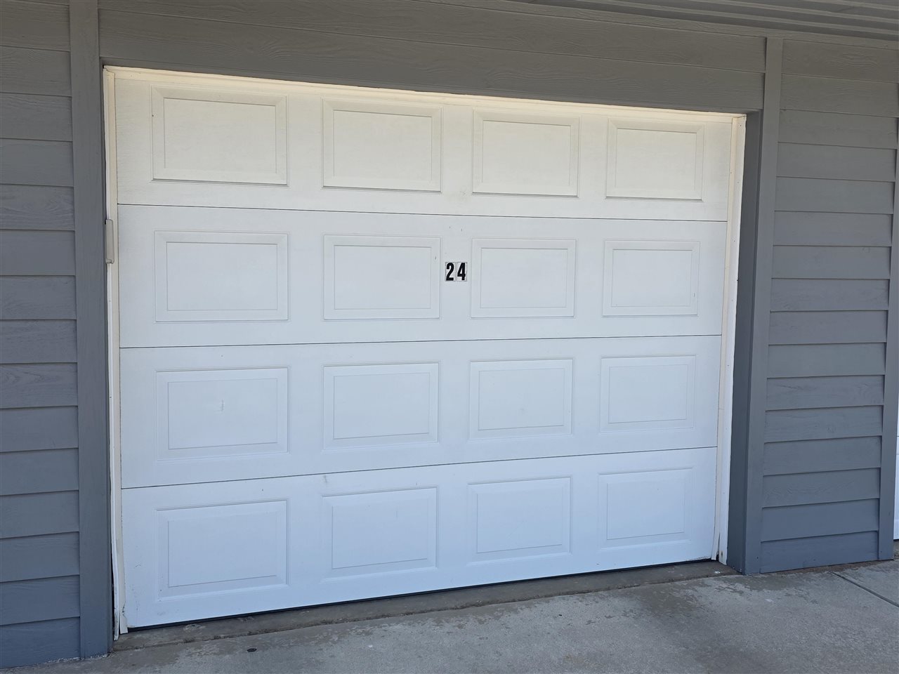 217 Belvedere Terr Unit: 24