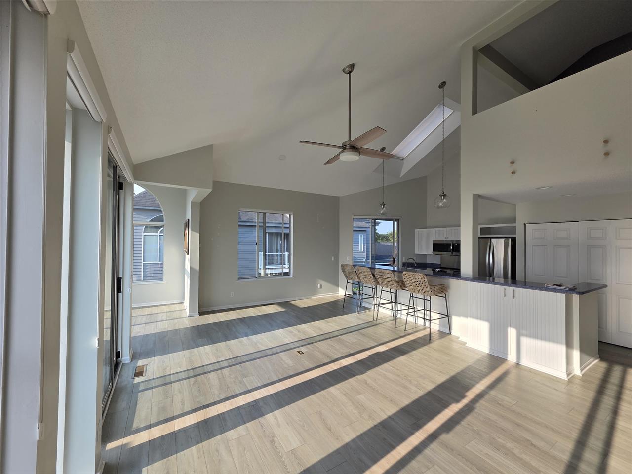 217 Belvedere Terr Unit: 24
