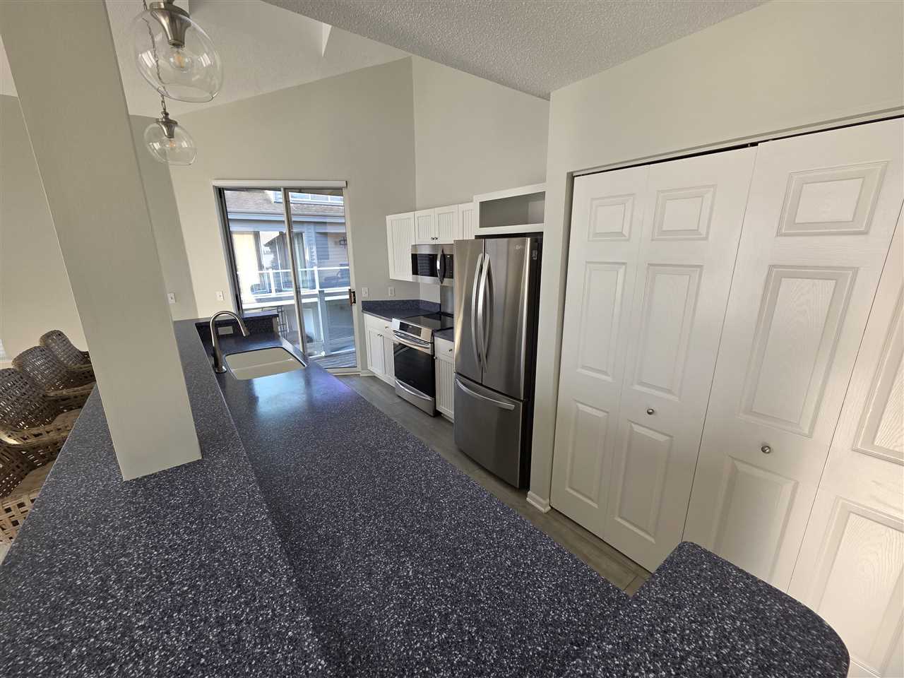 217 Belvedere Terr Unit: 24