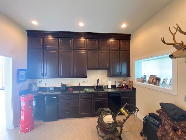 8932 Moeller Drive Unit: 8