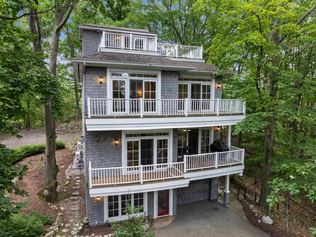 008521 Mount McSauba Road