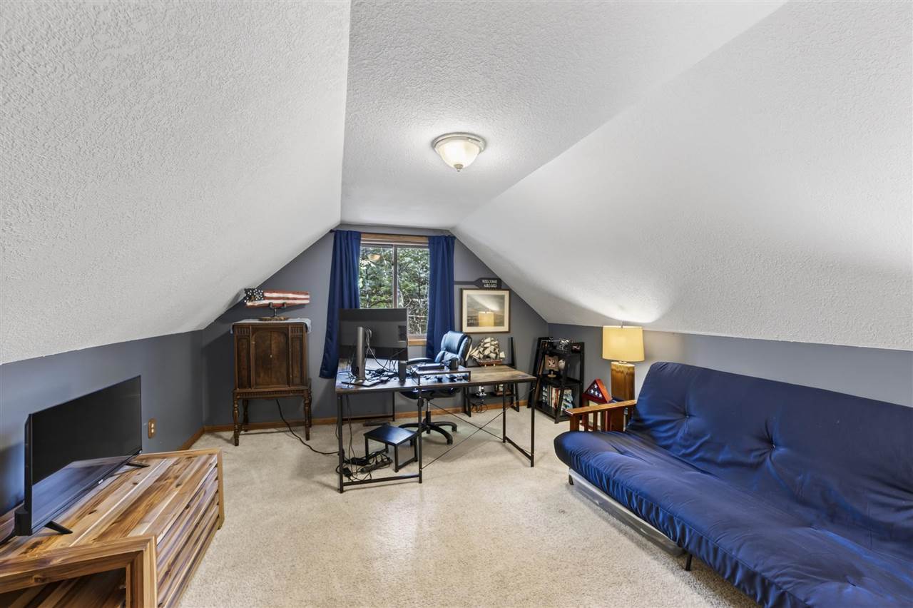 1330 Lalonde Road
