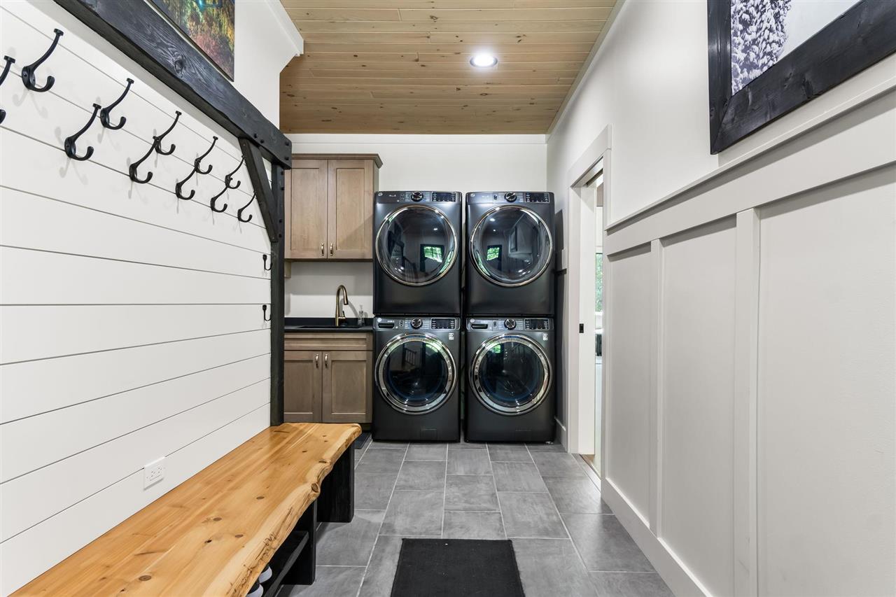 1735 Turnberry Trail
