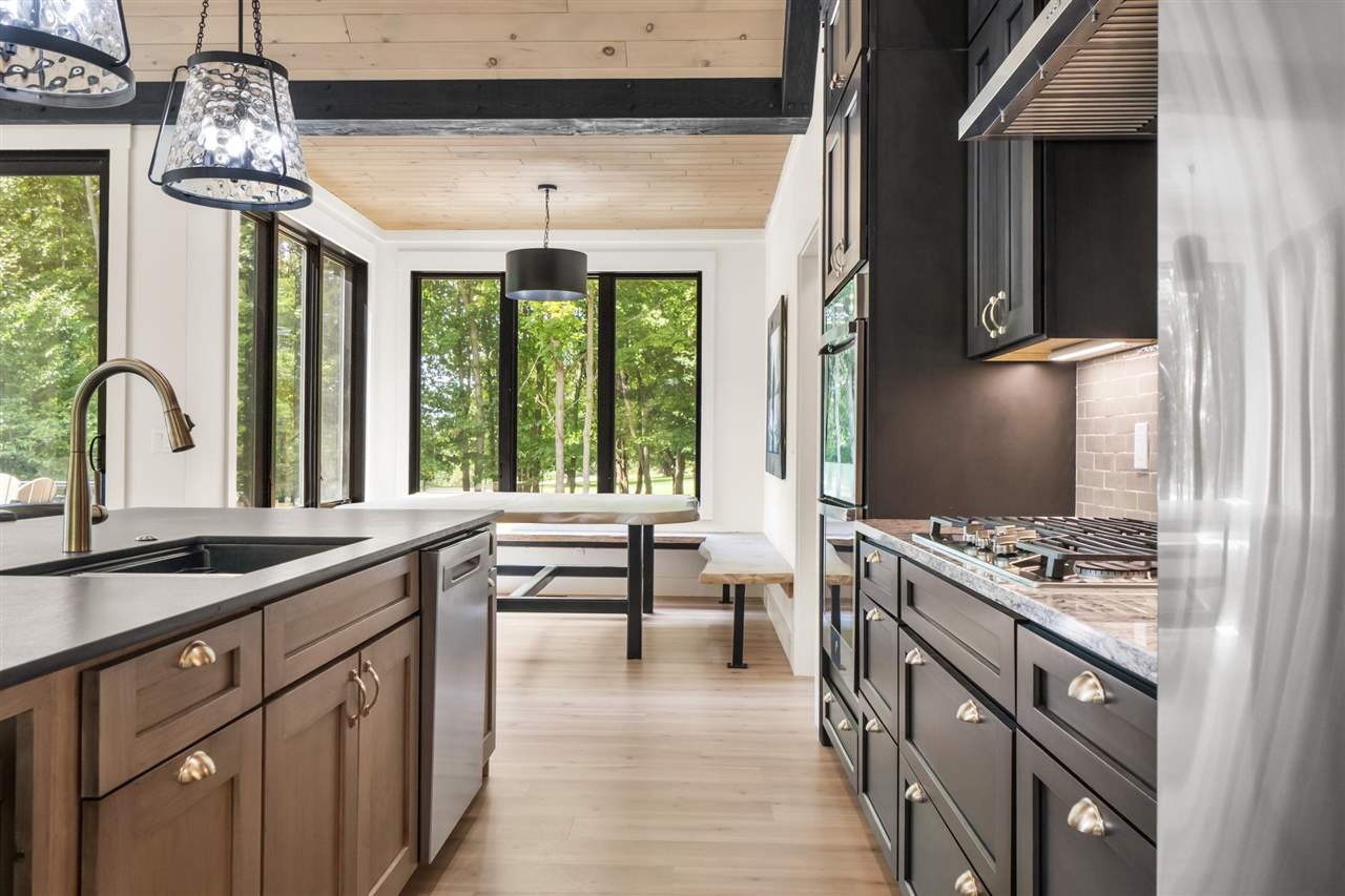 1735 Turnberry Trail