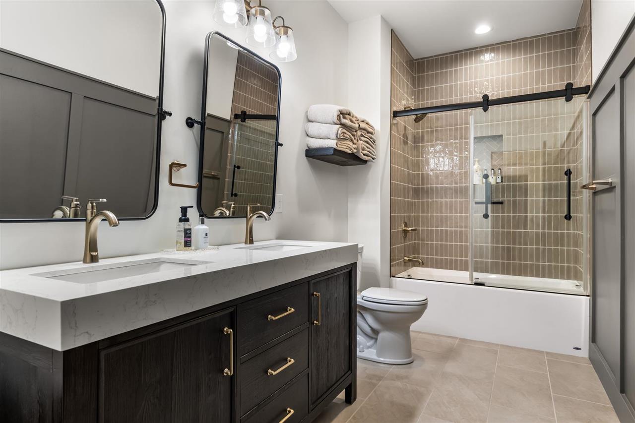 1735 Turnberry Trail