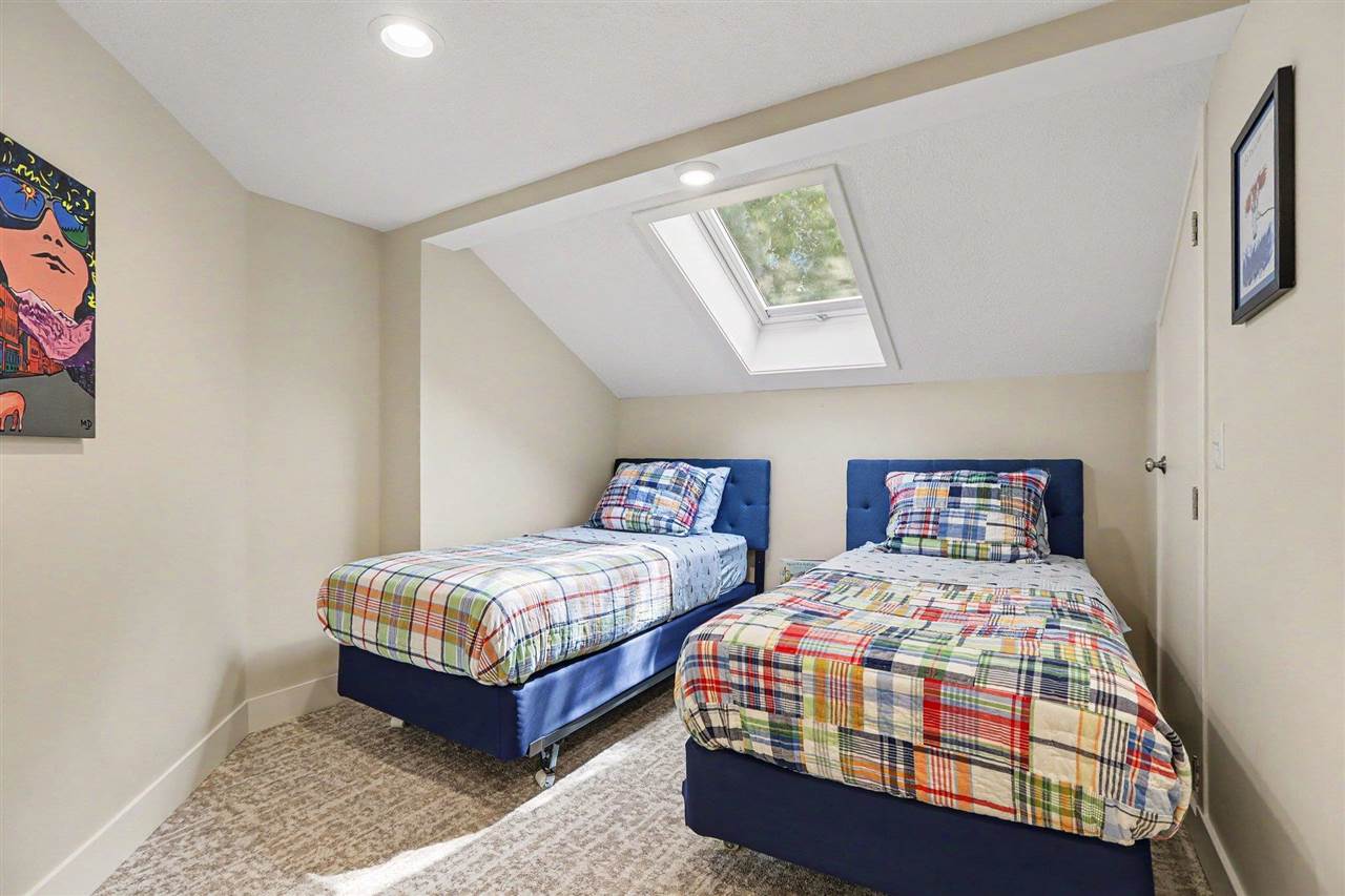 307 Belvedere Avenue Unit: 4