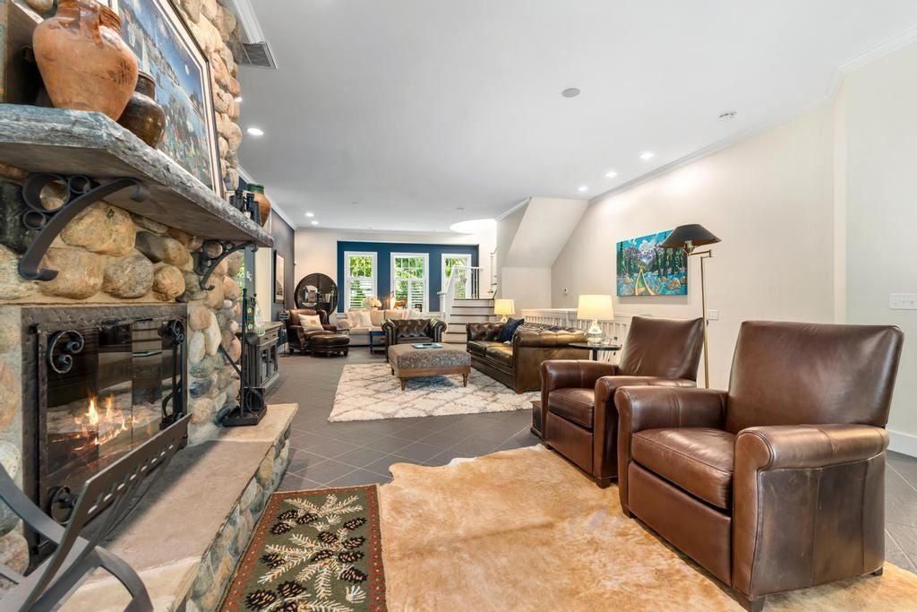 5140 Thorne Swift Court