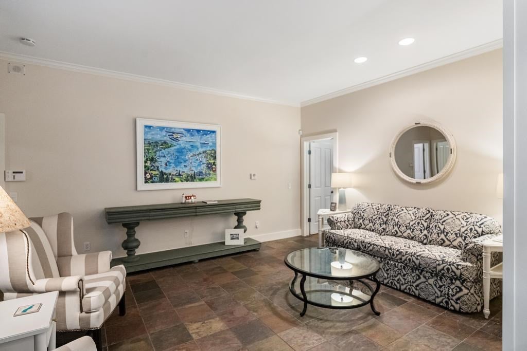 5140 Thorne Swift Court