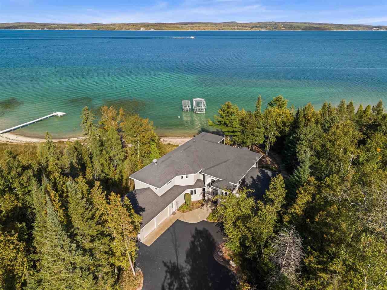 11550 Evergreen Lane