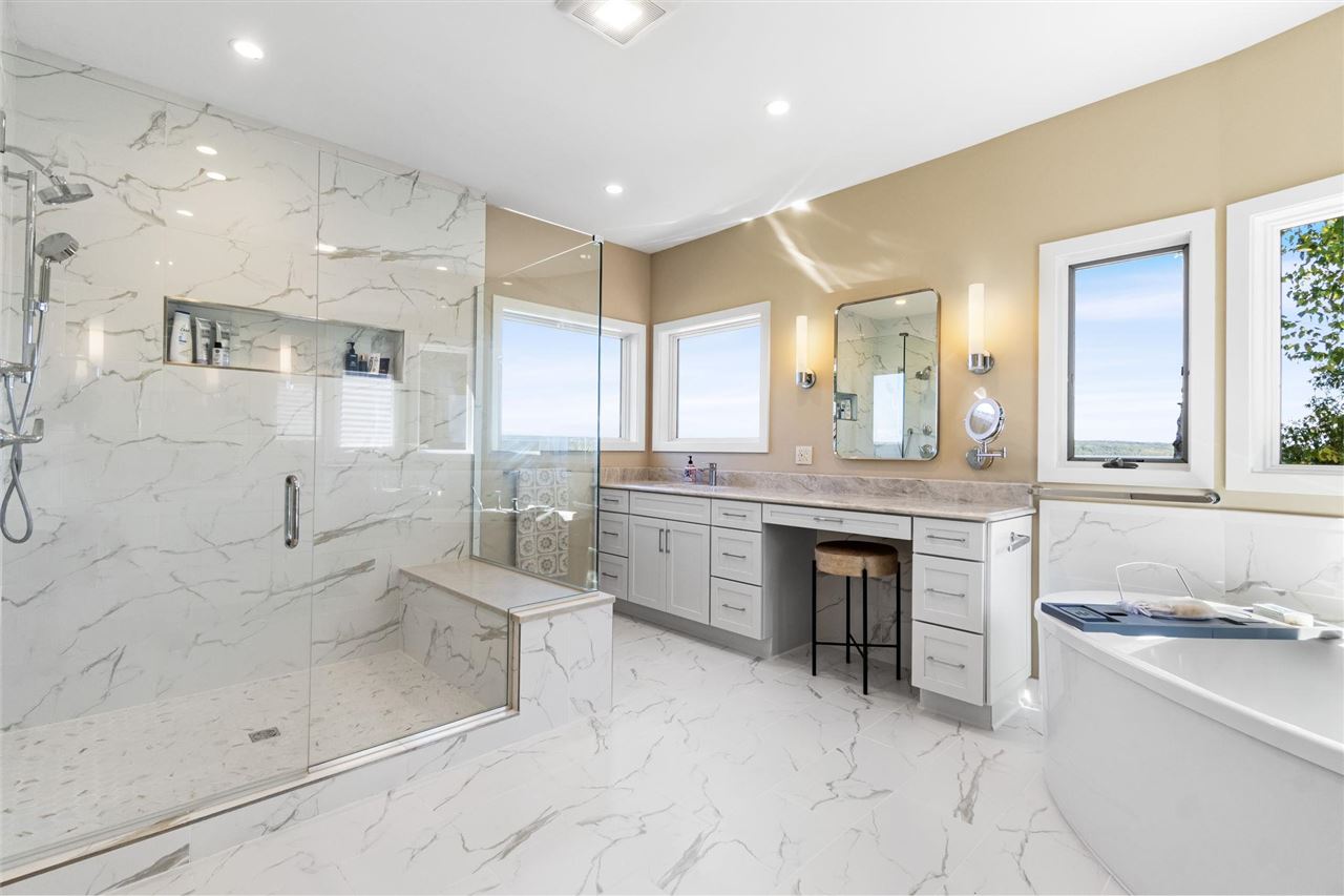 11550 Evergreen Lane
