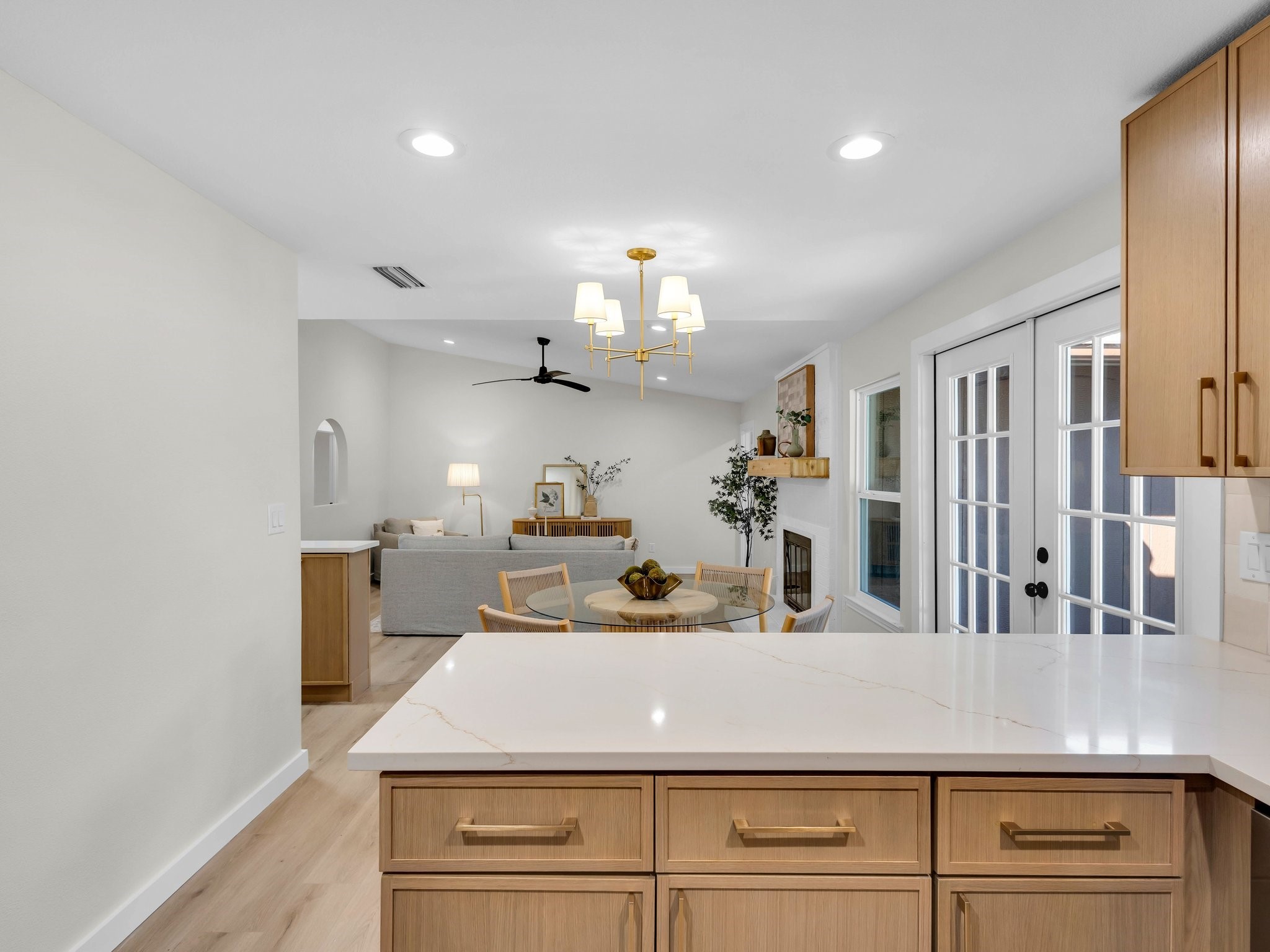 2103 J J Pearce Drive