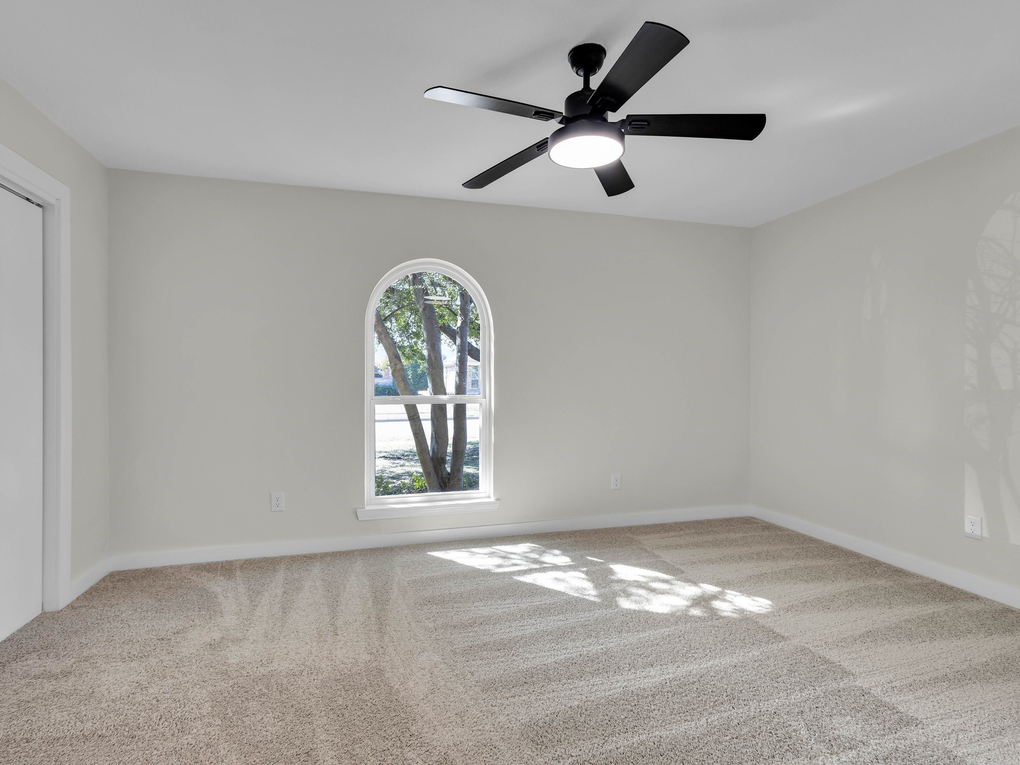2103 J J Pearce Drive