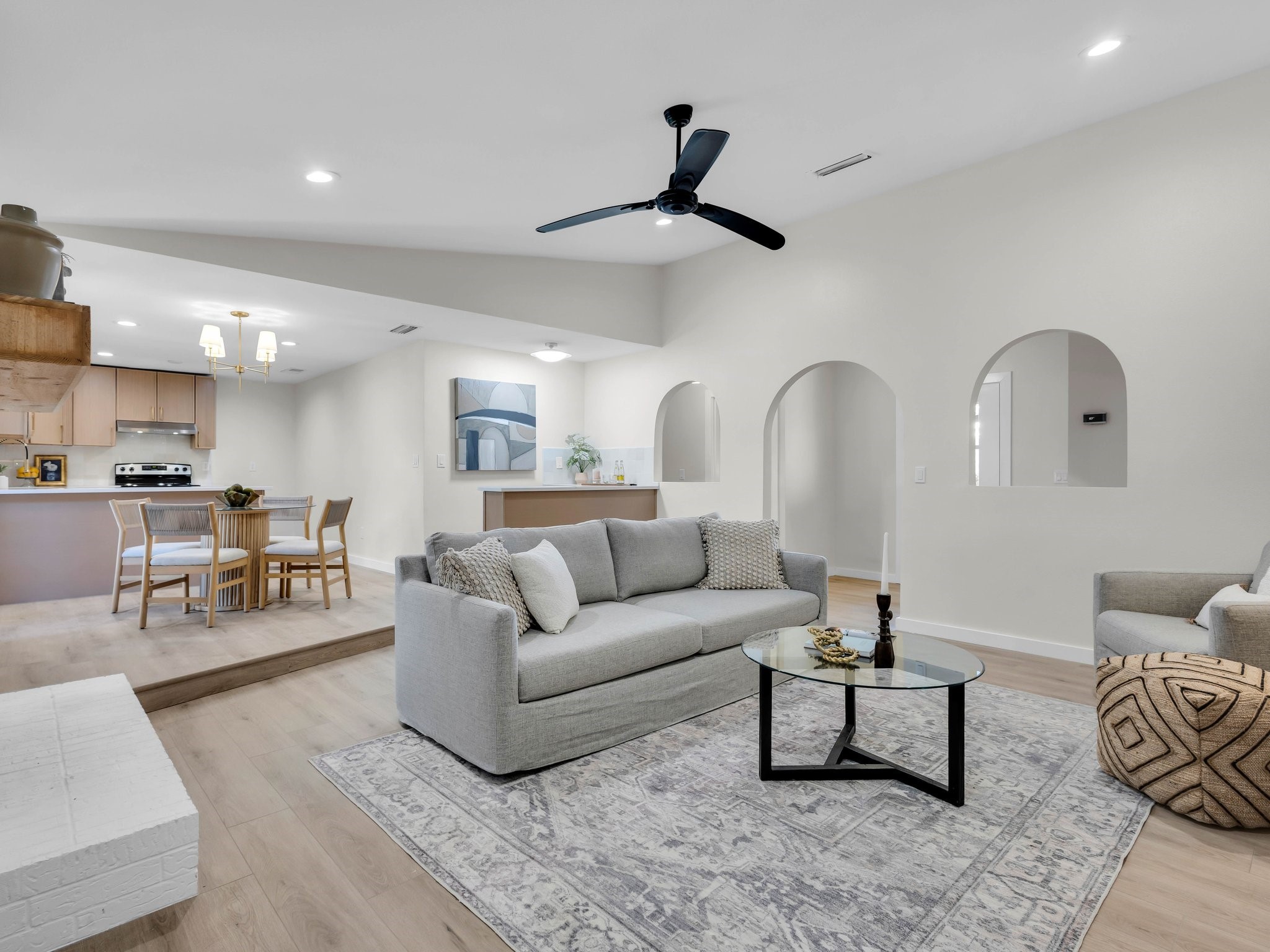 2103 J J Pearce Drive