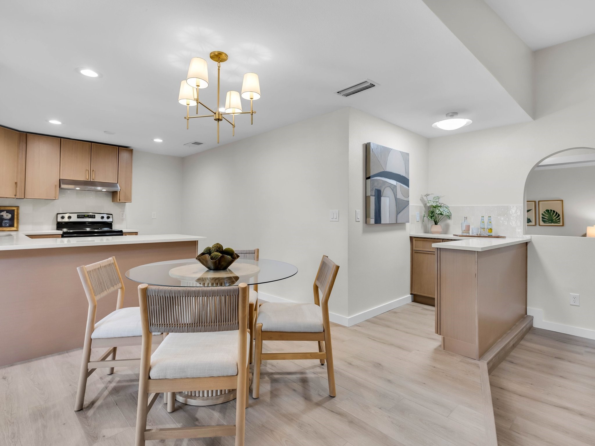 2103 J J Pearce Drive