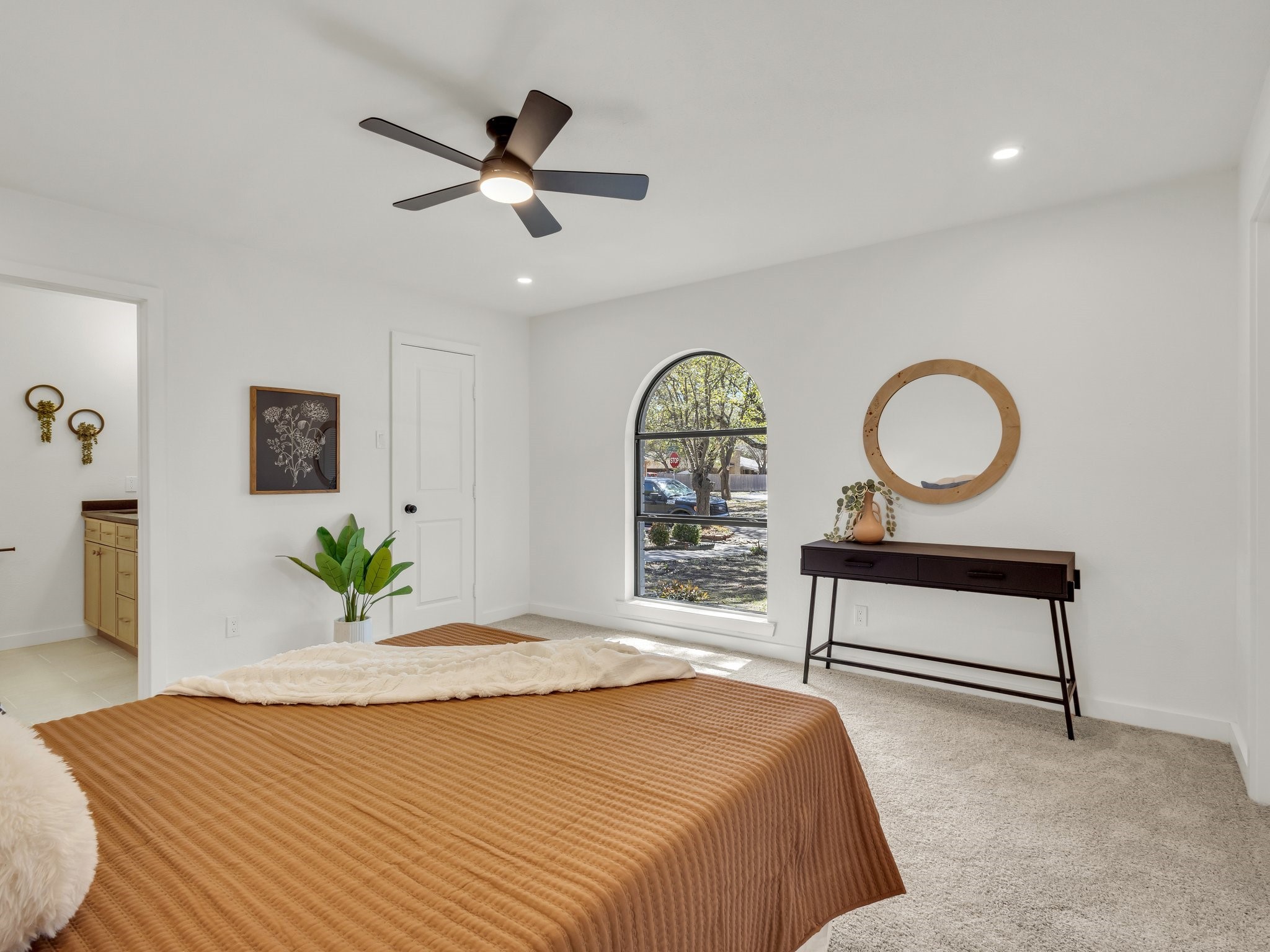 1001 Mossvine Drive