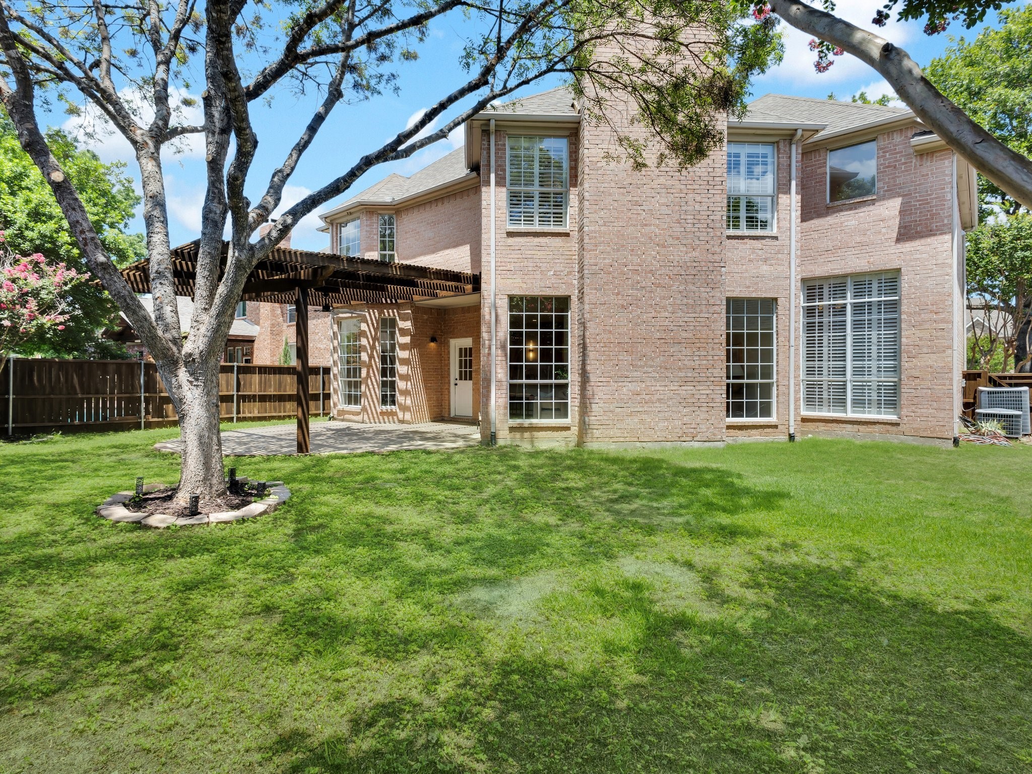 1520 Timber Edge Drive