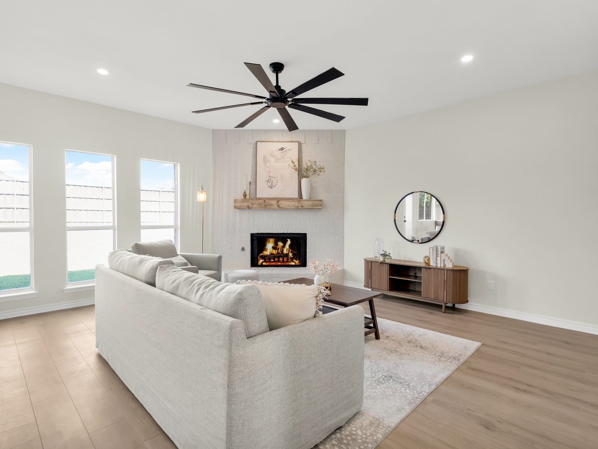 331 Hillglen Drive