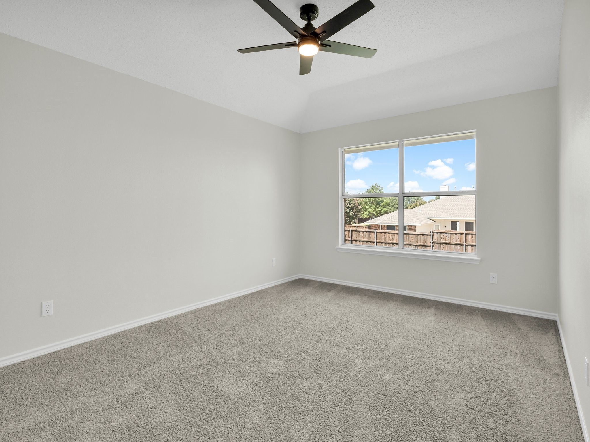 331 Hillglen Drive