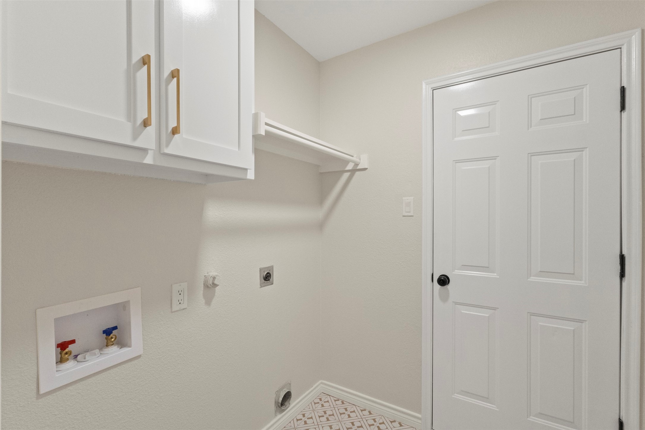 1403 Petersburgh Place