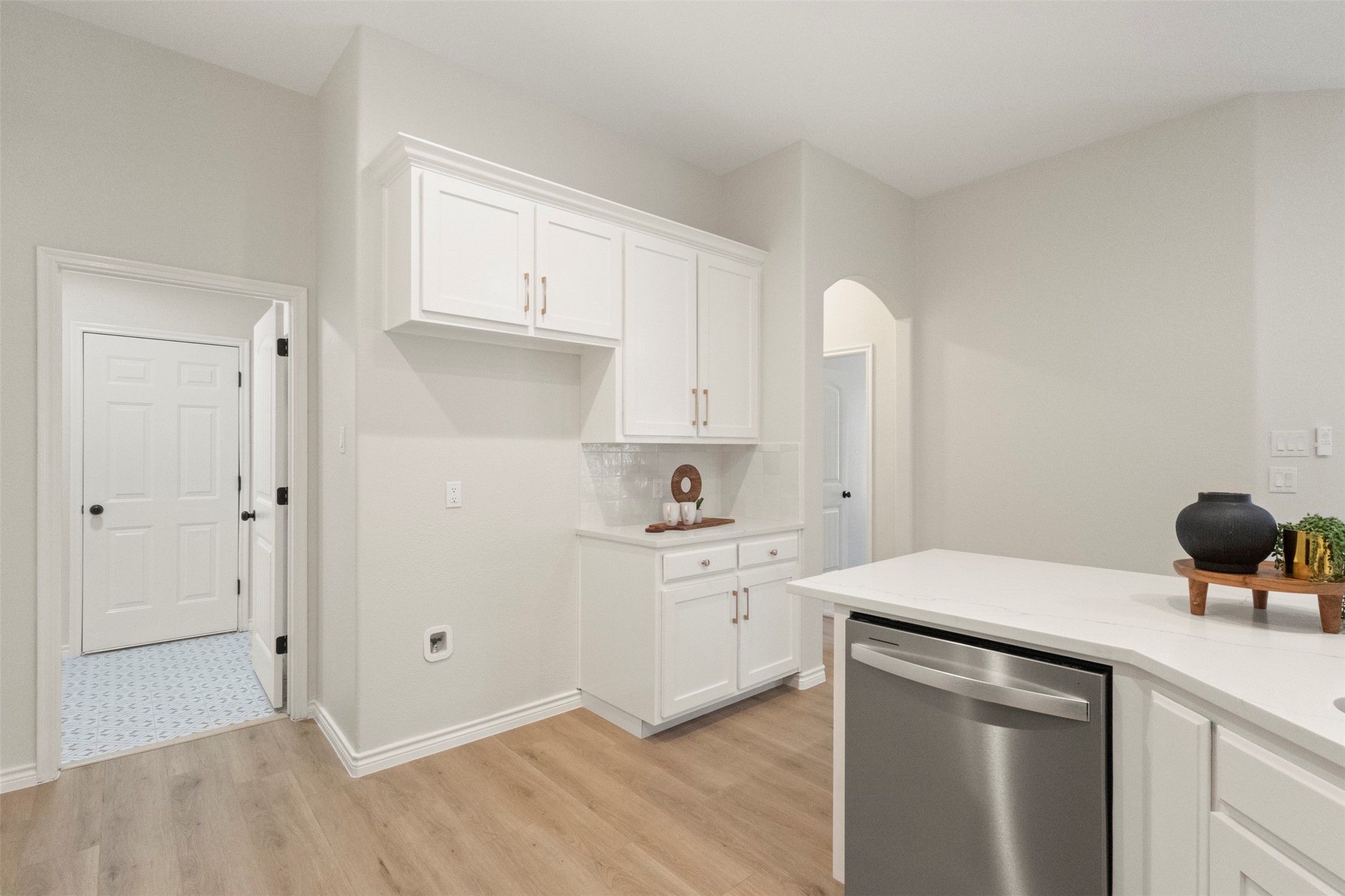 1403 Petersburgh Place