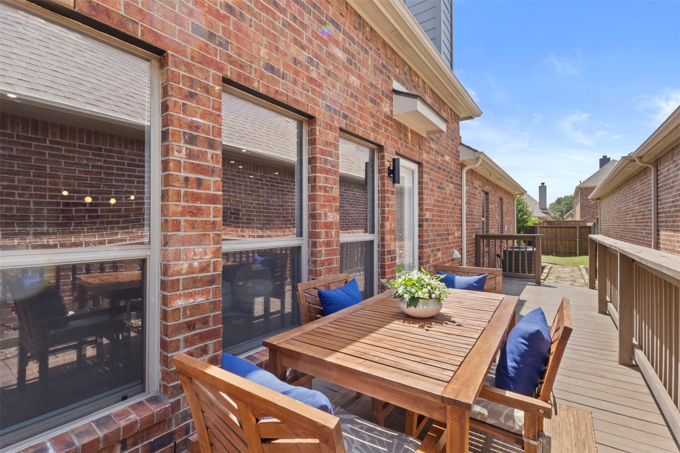 1403 Petersburgh Place