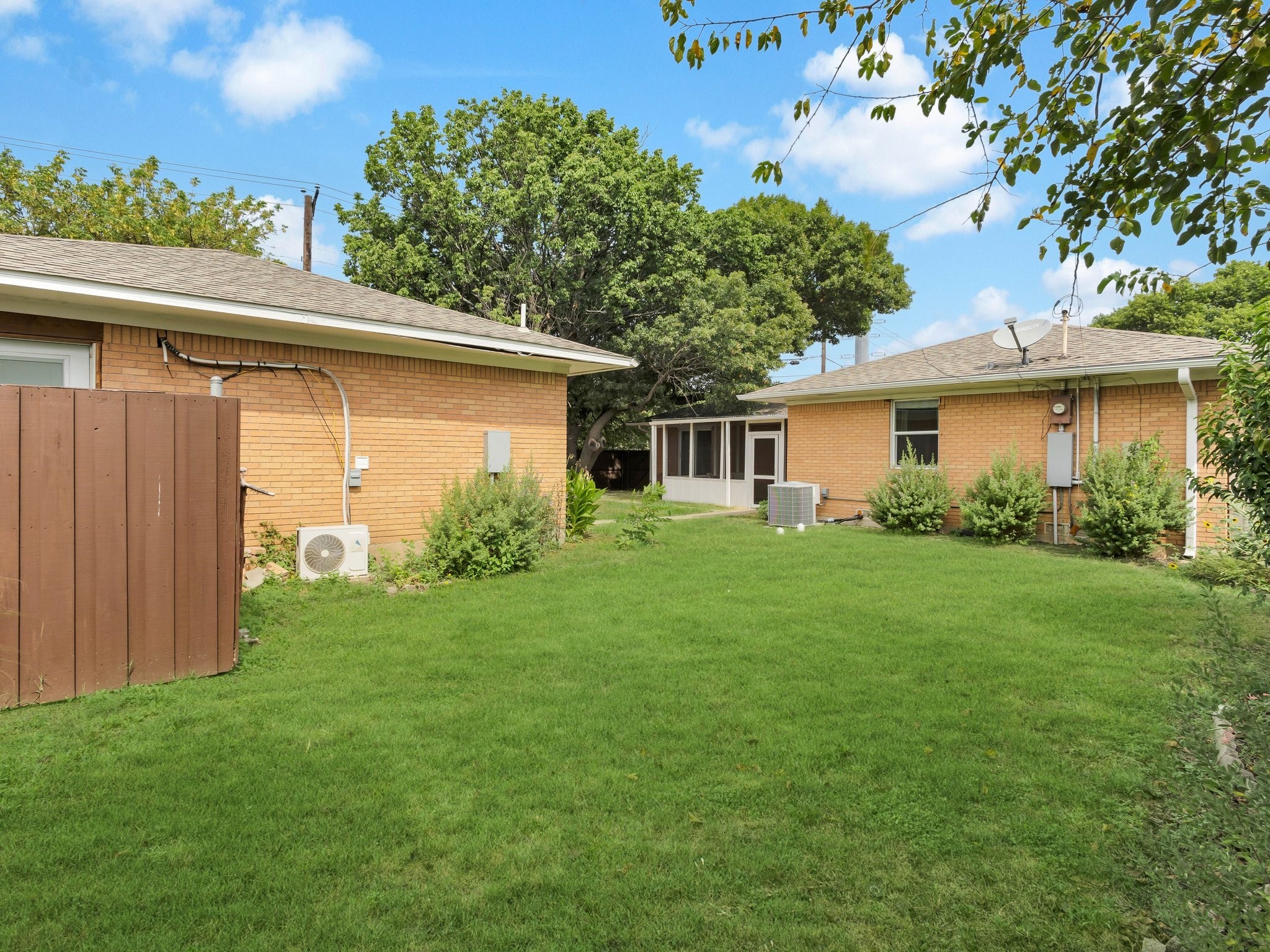 1511 Wysong Drive